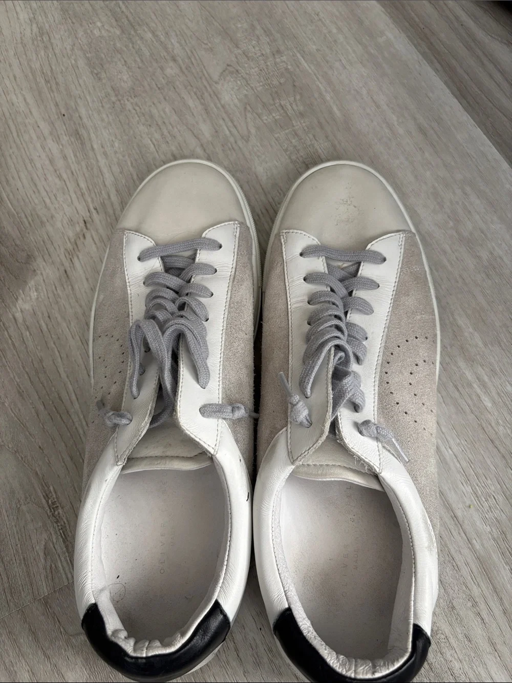 Men’s size 11 Oliver Cabell sneakers